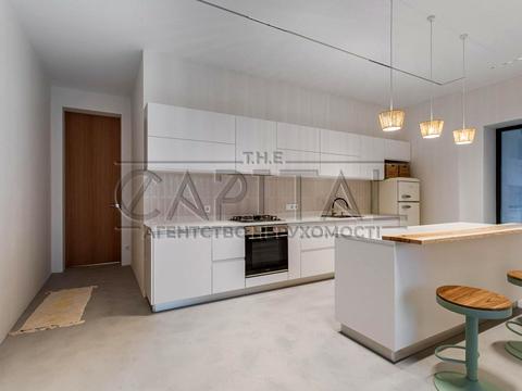 будинок за адресою смт. Козин, Київська вул.