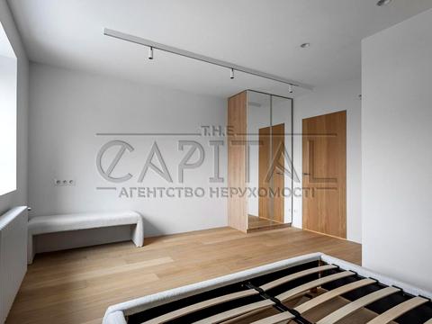 будинок за адресою смт. Козин, Київська вул.