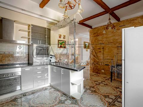 будинок за адресою Київ, 49-та Садова вул.