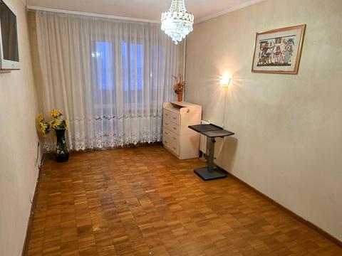 квартира за адресою Романа Шухевича просп. (Генерала Ватутіна), 4-Б