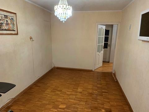 квартира за адресою Романа Шухевича просп. (Генерала Ватутіна), 4-Б