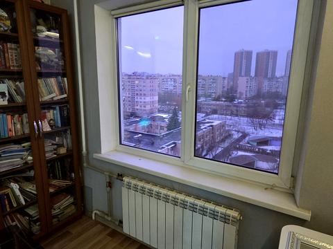 квартира за адресою Романа Шухевича просп. (Генерала Ватутіна), 4-Б