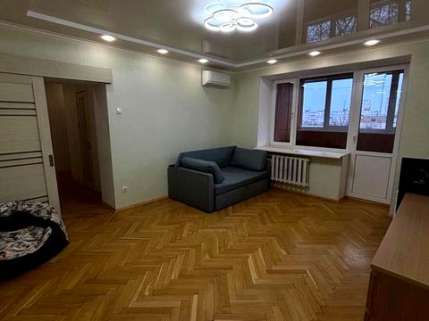 квартира за адресою Пантелеймона Куліша вул. (Челябінська), 9-Б