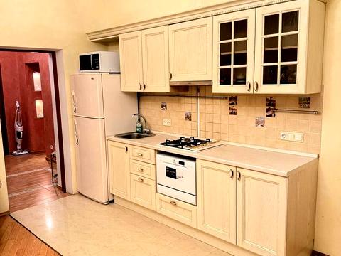 квартира за адресою Шовковична вул., 32/34