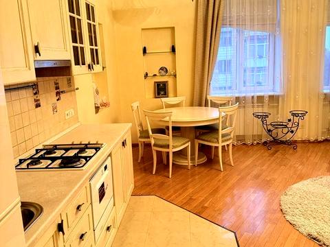 квартира за адресою Шовковична вул., 32/34