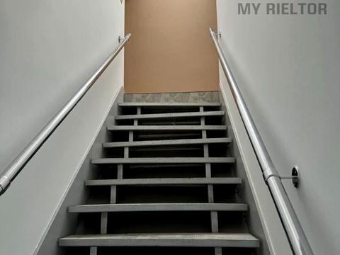 коммерческая по адресу Мукачевская ул., 115