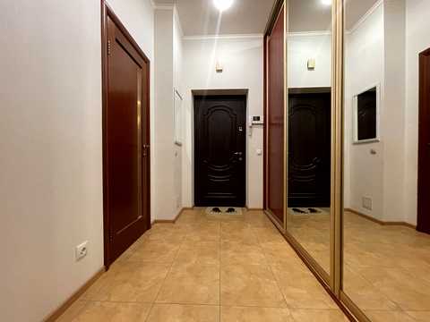 квартира за адресою Андрія Верхогляда вул. (Михайла Драгомирова), 5