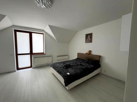 будинок за адресою Сонячна, 1