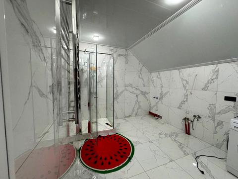 будинок за адресою Сонячна, 1