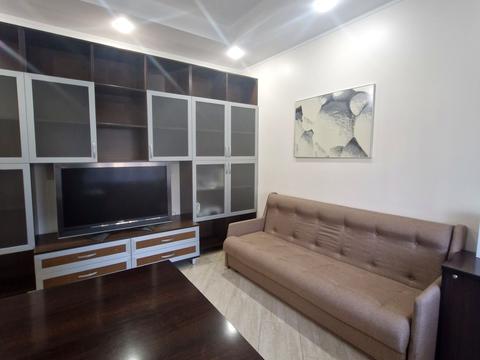 будинок за адресою Квітнева вул.