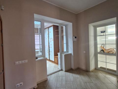 будинок за адресою Квітнева вул.