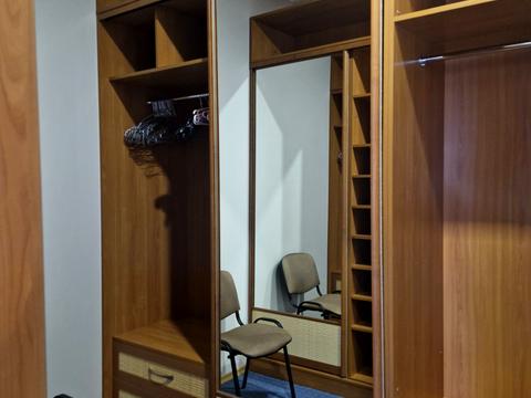 будинок за адресою Квітнева вул.