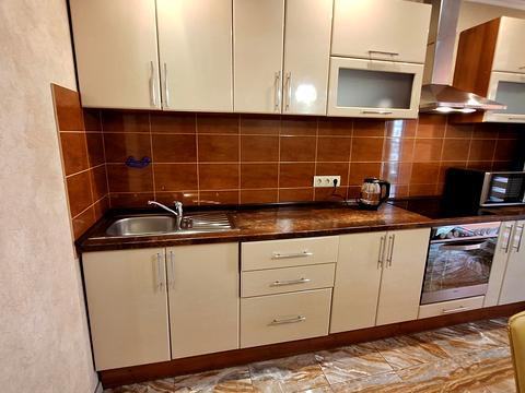 квартира за адресою Регенераторна вул., 4 к7