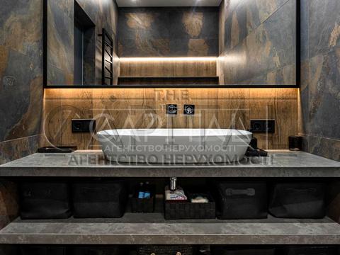 квартира за адресою Лаврська вул. (Січневого Повстання), 6