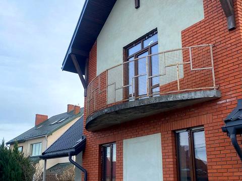 будинок за адресою Лісна вул.