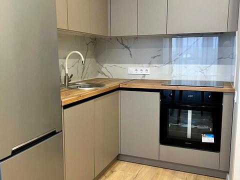 квартира за адресою Дніпровська набережна вул., 17-К