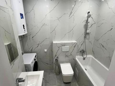 квартира за адресою Дніпровська набережна вул., 17-К