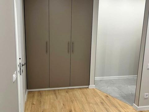 квартира за адресою Дніпровська набережна вул., 17-К