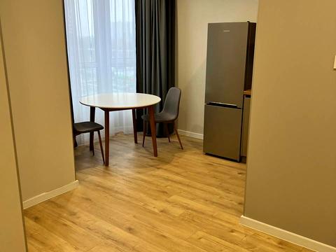 квартира за адресою Дніпровська набережна вул., 17-К