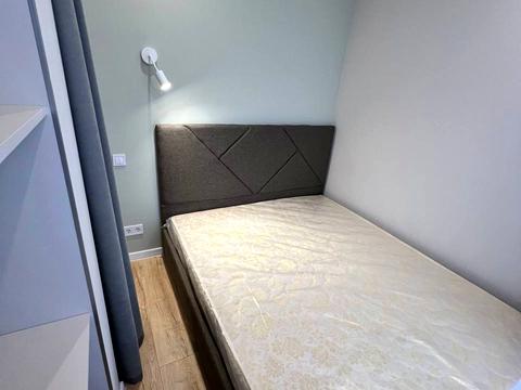 квартира за адресою Дніпровська набережна вул., 17-К