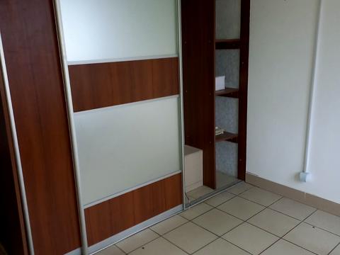 комерційна за адресою Київ, Космонавта Поповича вул. (Космонавта Волкова), 16