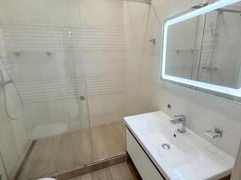 квартира за адресою Панорамна вул., 2-Г