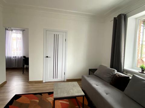 квартира за адресою Межова вул., 10