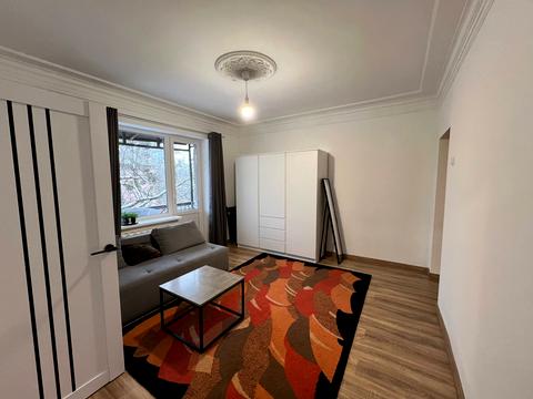 квартира за адресою Межова вул., 10