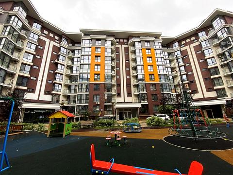 комерційна за адресою Прорізна вул., 7