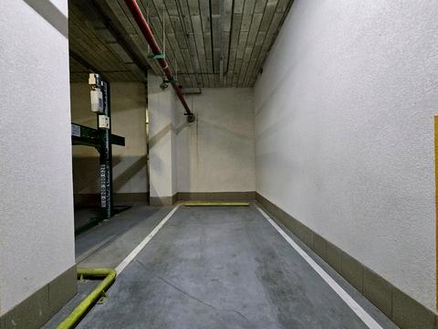 паркоместо по адресу Дегтярная ул., 19