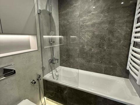 квартира за адресою Романа Левицького вул., 4