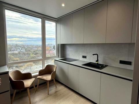 квартира за адресою Романа Левицького вул., 4