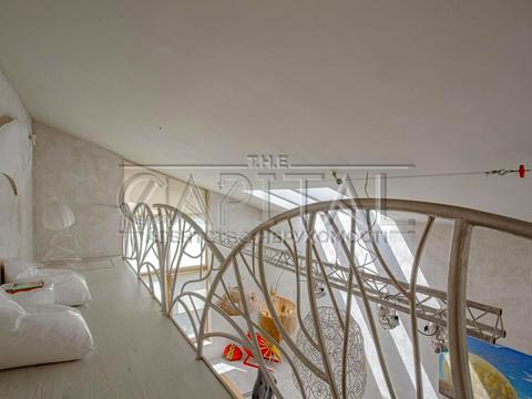 будинок за адресою Богатирська вул., 30А