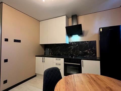 квартира за адресою Богдана Хмельницького вул., 25-В