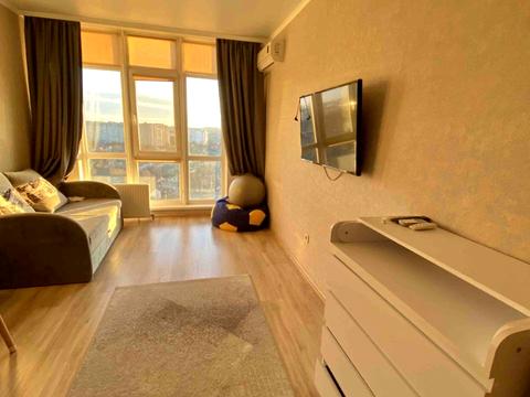 квартира за адресою Віталія Нестеренка вул., 1б