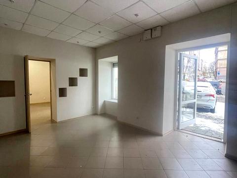 комерційна за адресою Львів, Підмурна вул., 24