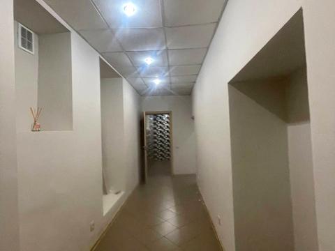 комерційна за адресою Львів, Підмурна вул., 24