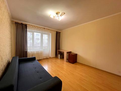 квартира за адресою Захисників Маріуполя вул. (Костромська), 7