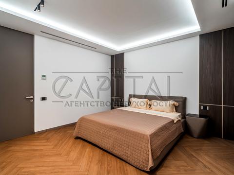 квартира за адресою Андрія Верхогляда вул. (Михайла Драгомирова), 17-В