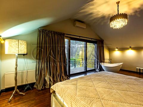 будинок за адресою с. Стоянка, гарматна, 39