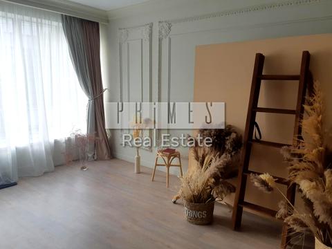 комерційна за адресою Василя Порика просп., 13