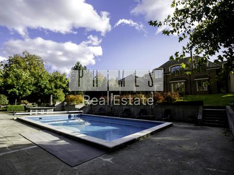 будинок за адресою Соснова вул.