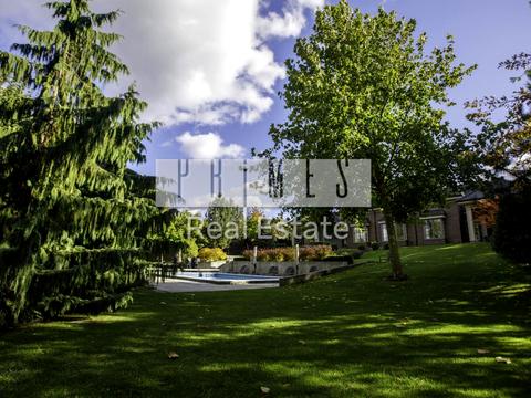 будинок за адресою Соснова вул.