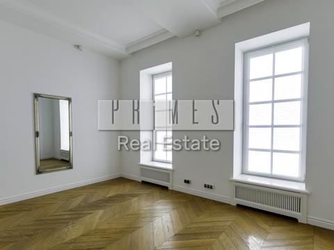 будинок за адресою Соснова вул.