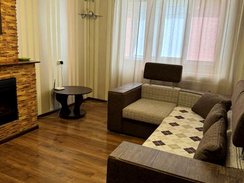 квартира за адресою Героїв України вул., 10 к1