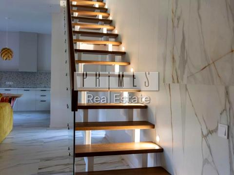 будинок за адресою Набережна вул.