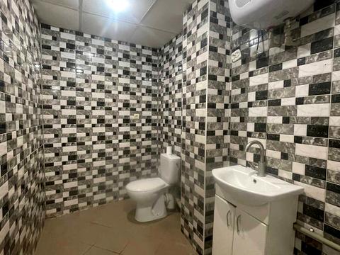 комерційна за адресою Підмурна вул., 20