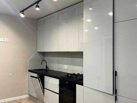 квартира по адресу Студентская ул., 30