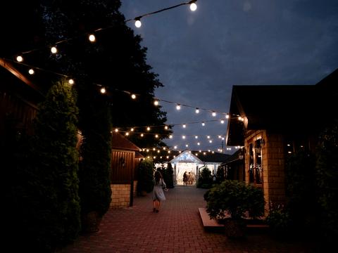 комерційна за адресою Соборна вул., 1/2