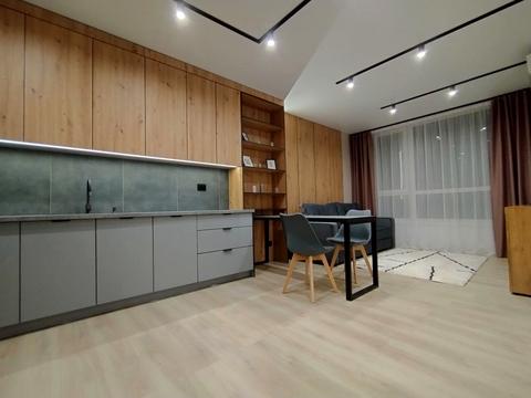 квартира за адресою Героїв Майдану вул., (Будинок 9)